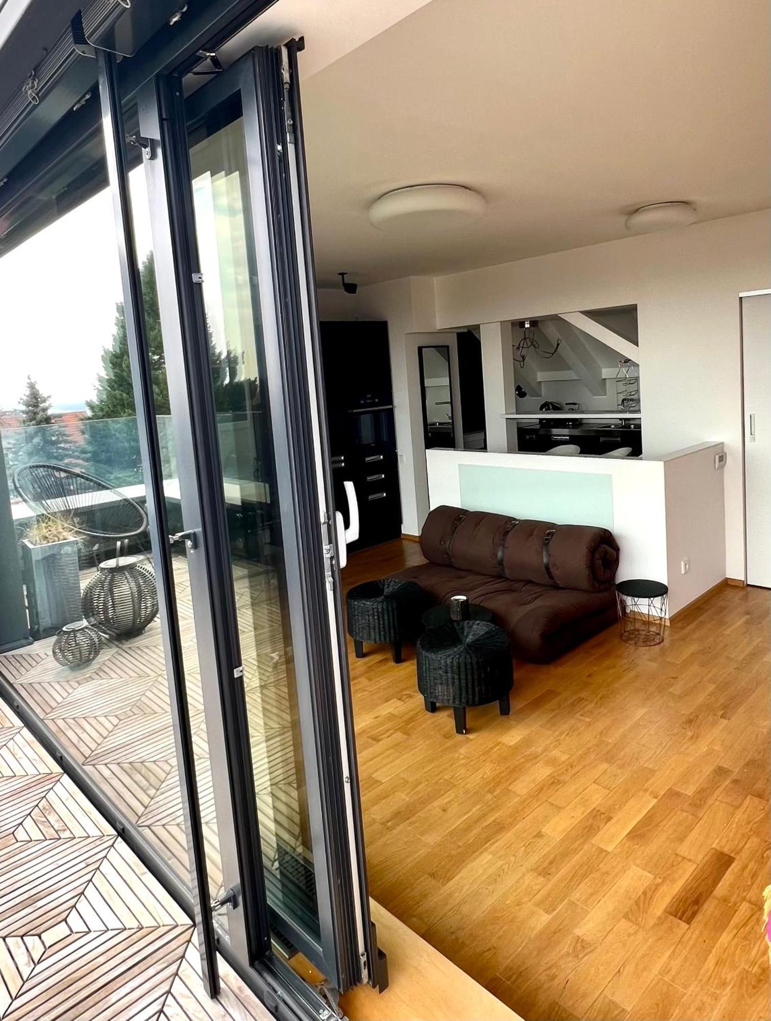 Apartman Se Saunou A Terasou S Vyhledem Na Brno Zewnętrze zdjęcie